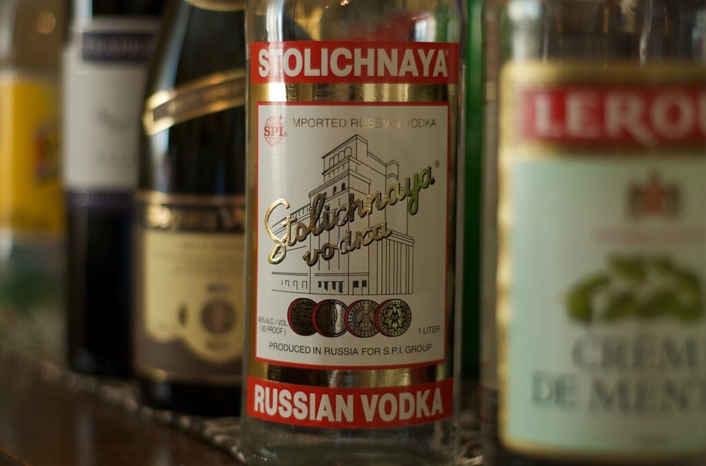 Stoli